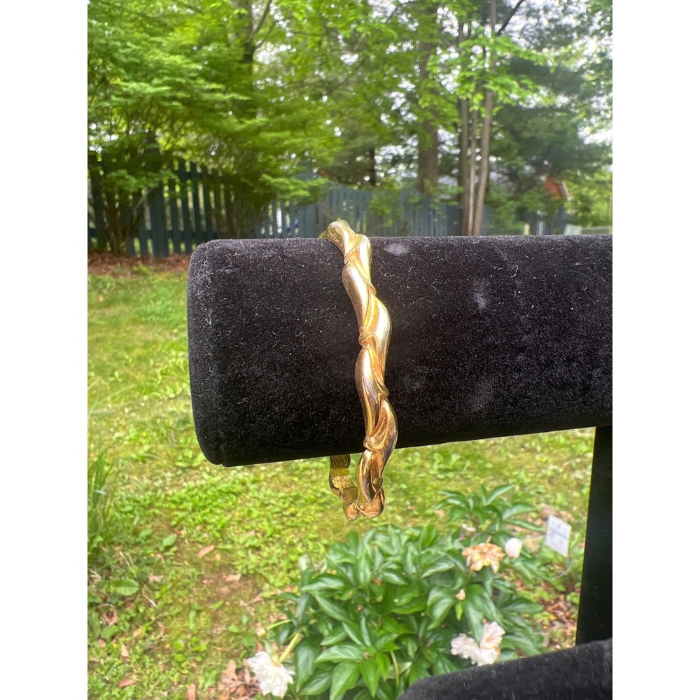 Vtg Monet Gold Tone Twisted Wavy‎ Bangle Bracelet 80s 90s Chunky Mob Wife Retro